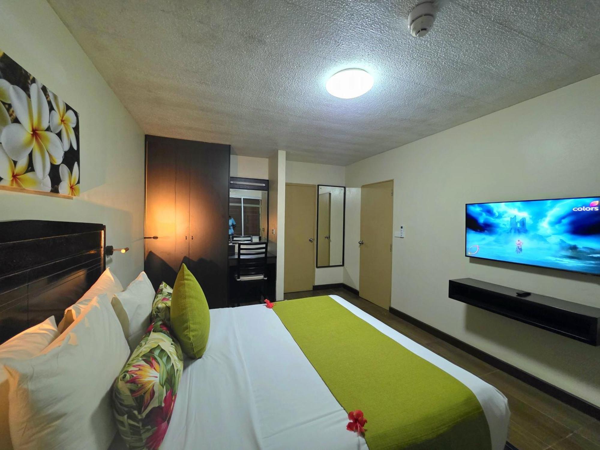 Tokatoka Resort Hotel Nadi Bagian luar foto